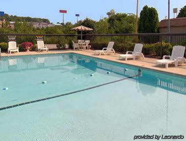 Red Roof - Tennessee Tech Motel 2*